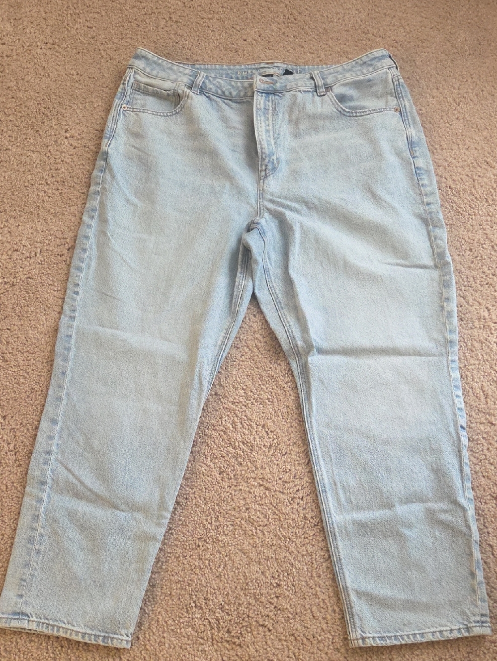 Classic Light Wash Straight Leg Jeans